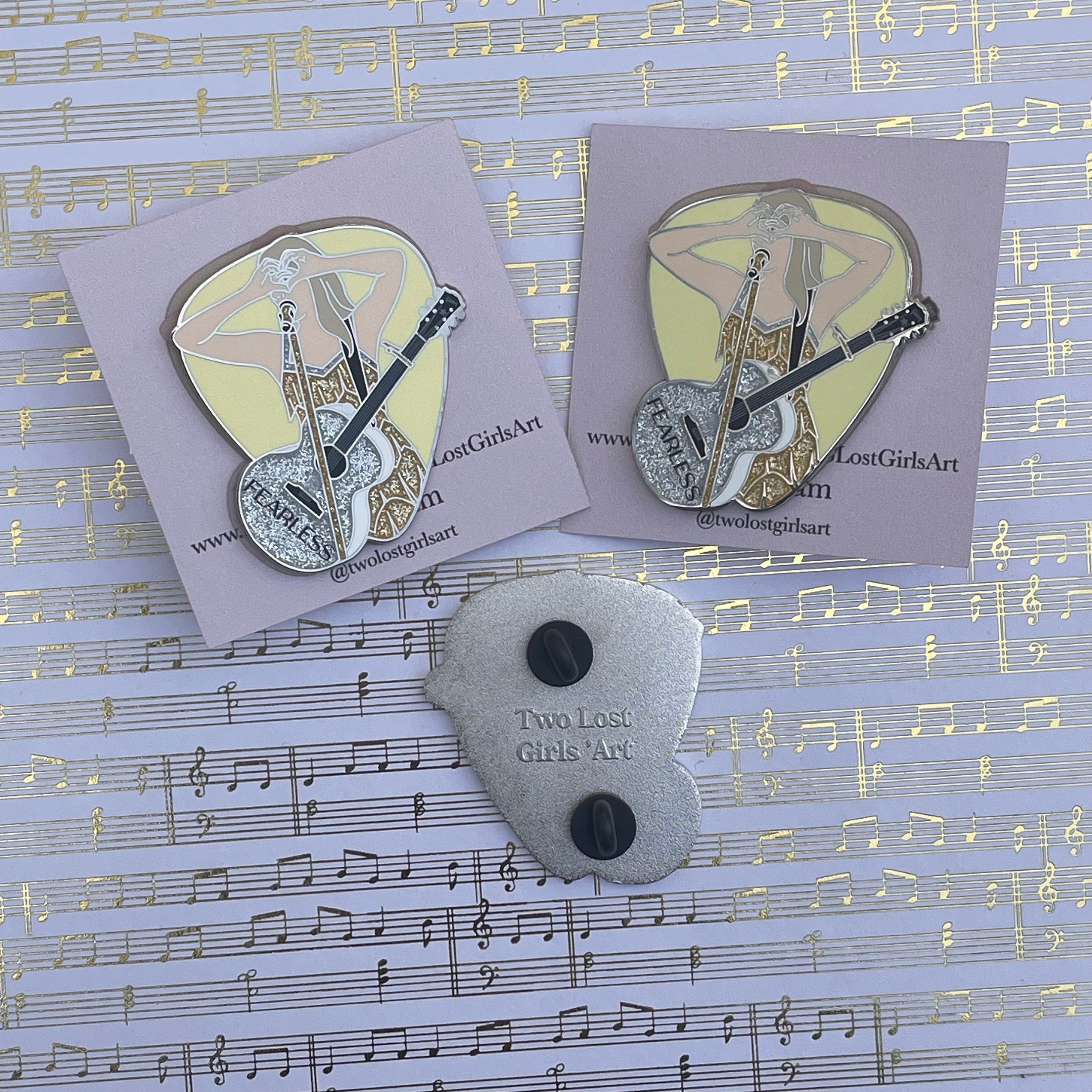 Fearless 2in Glitter Pin