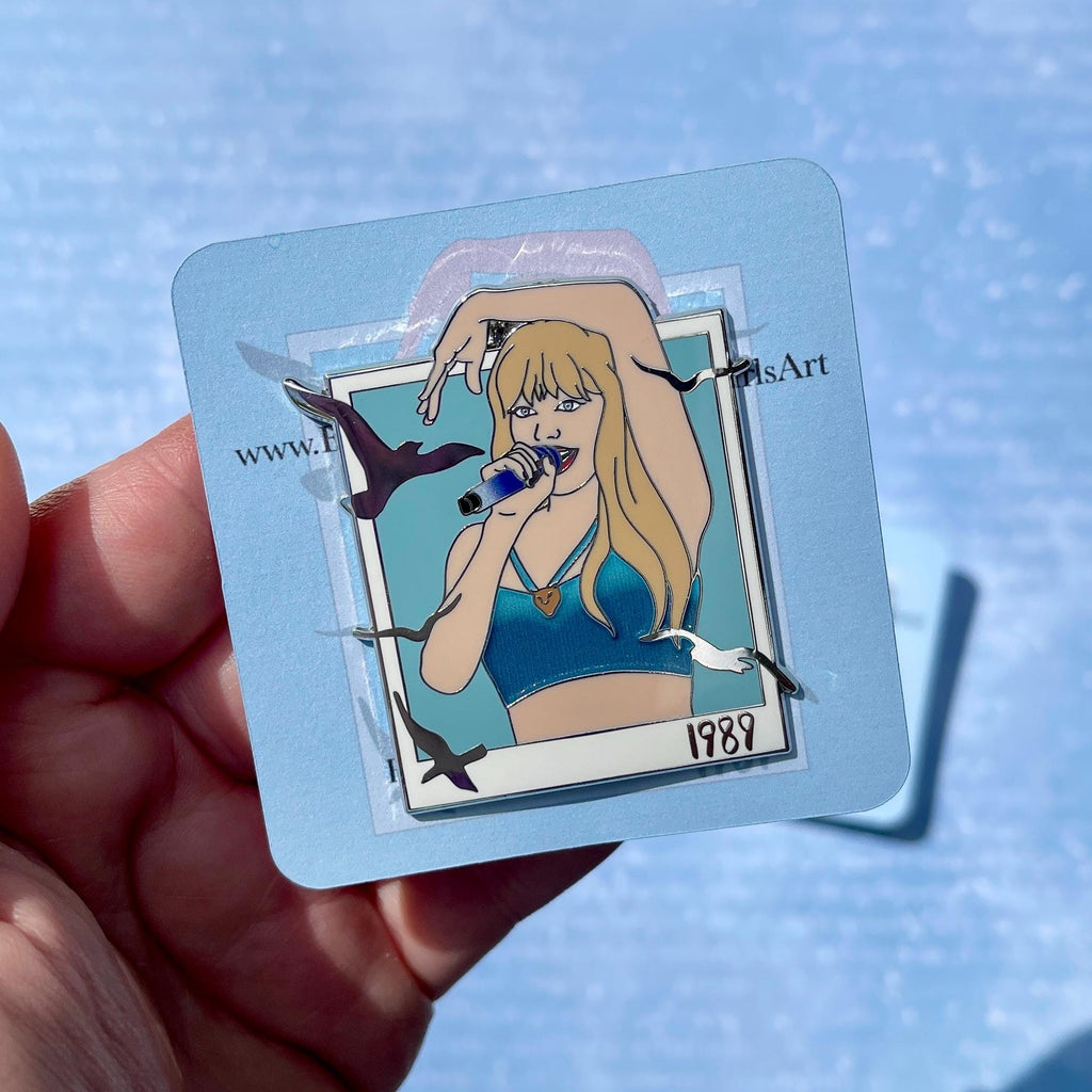 1989 Polaroid "Eras Collection" Pin