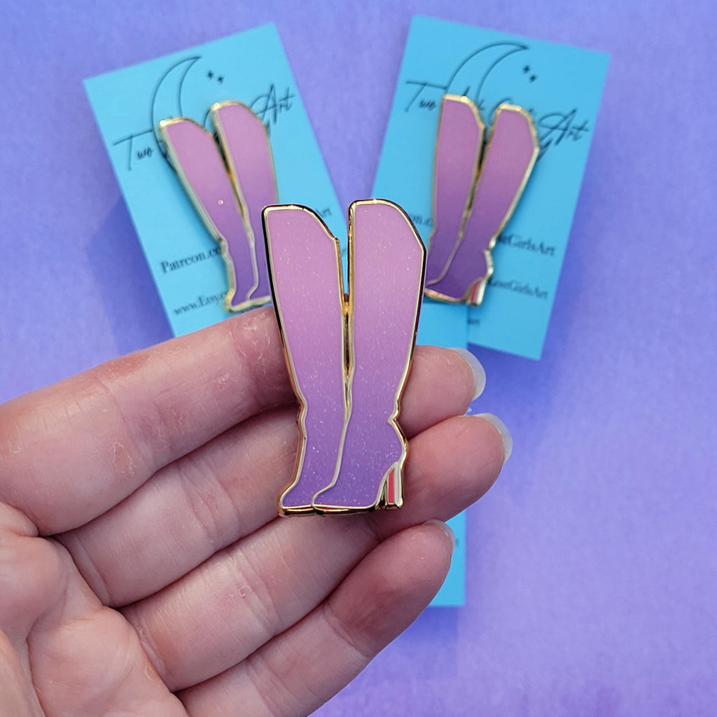 Purple Lover Boots Pin