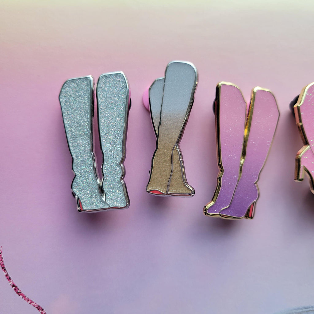 In Stilettos for Miles Lover Boots Pin Set