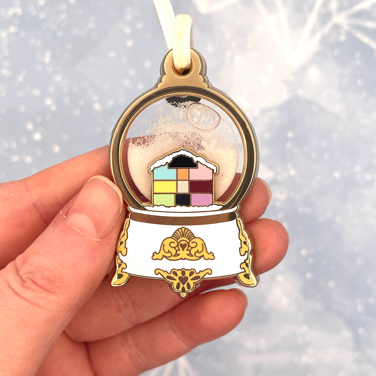 Lover Snowglobe Glitter Shaker Hard Enamel Pin