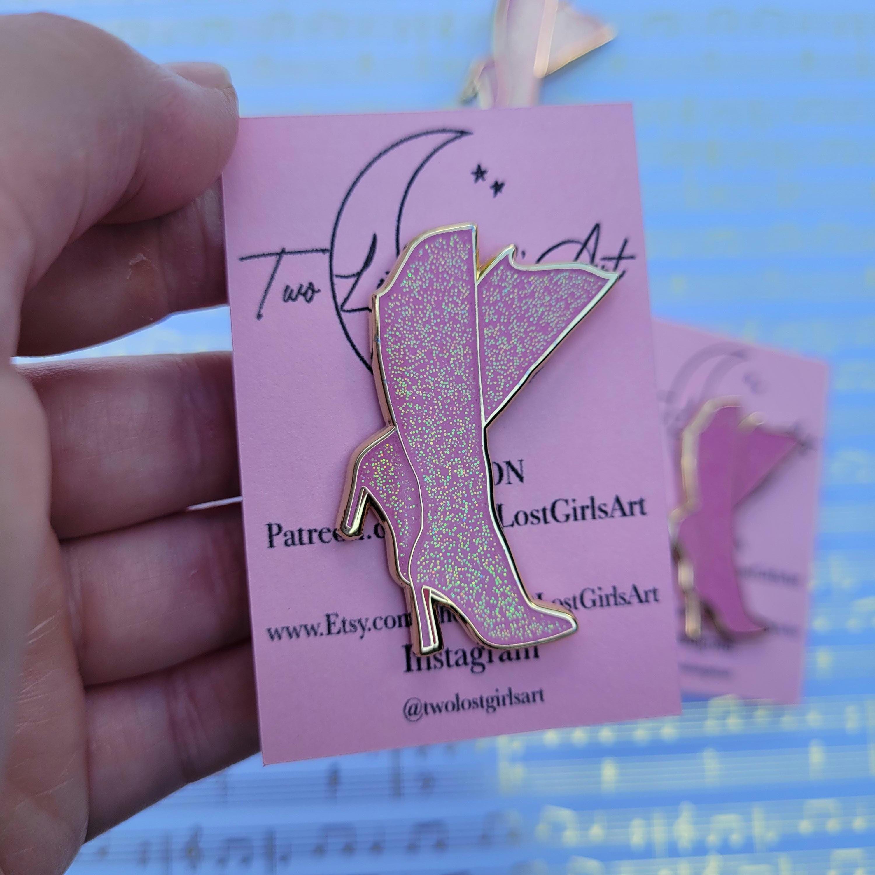 In Stilettos for Miles Lover Boots Pin Set