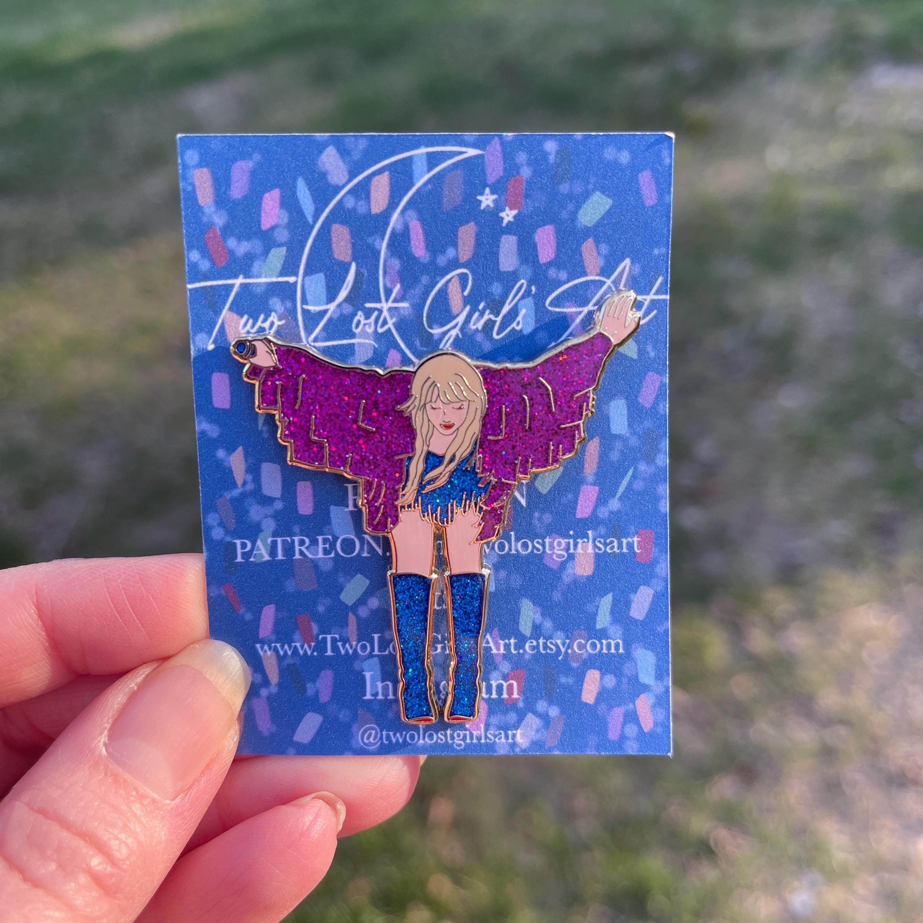 Final Bow 2 inch Glitter Hard Enamel Pin