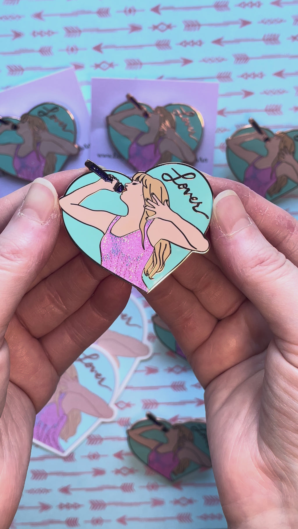 Lover 2in Glitter Pin