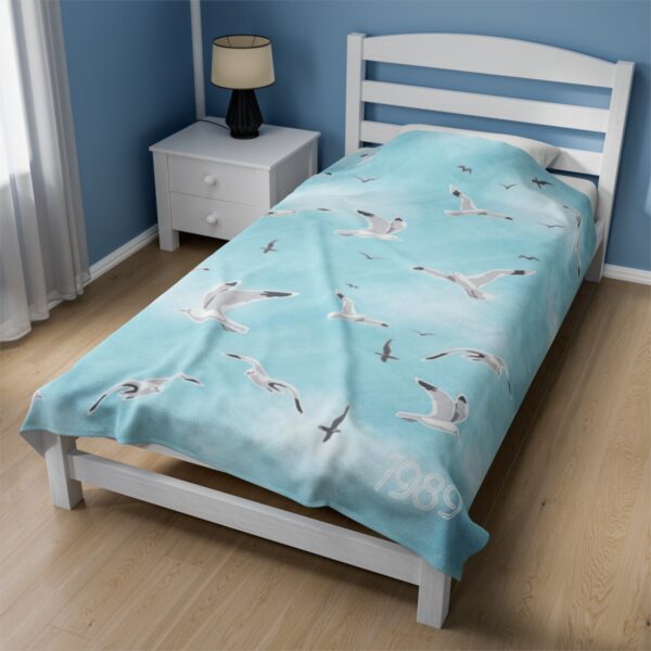 Seagull Velveteen Plush Blanket Inspired by 1989 - Image 3