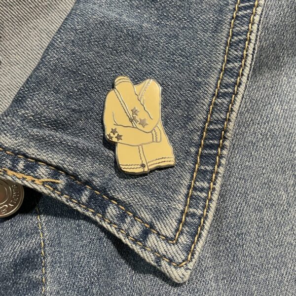 Original Cardigan Hard Enamel Pin - Image 4